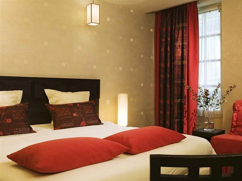 Helios Opera Otel 4*